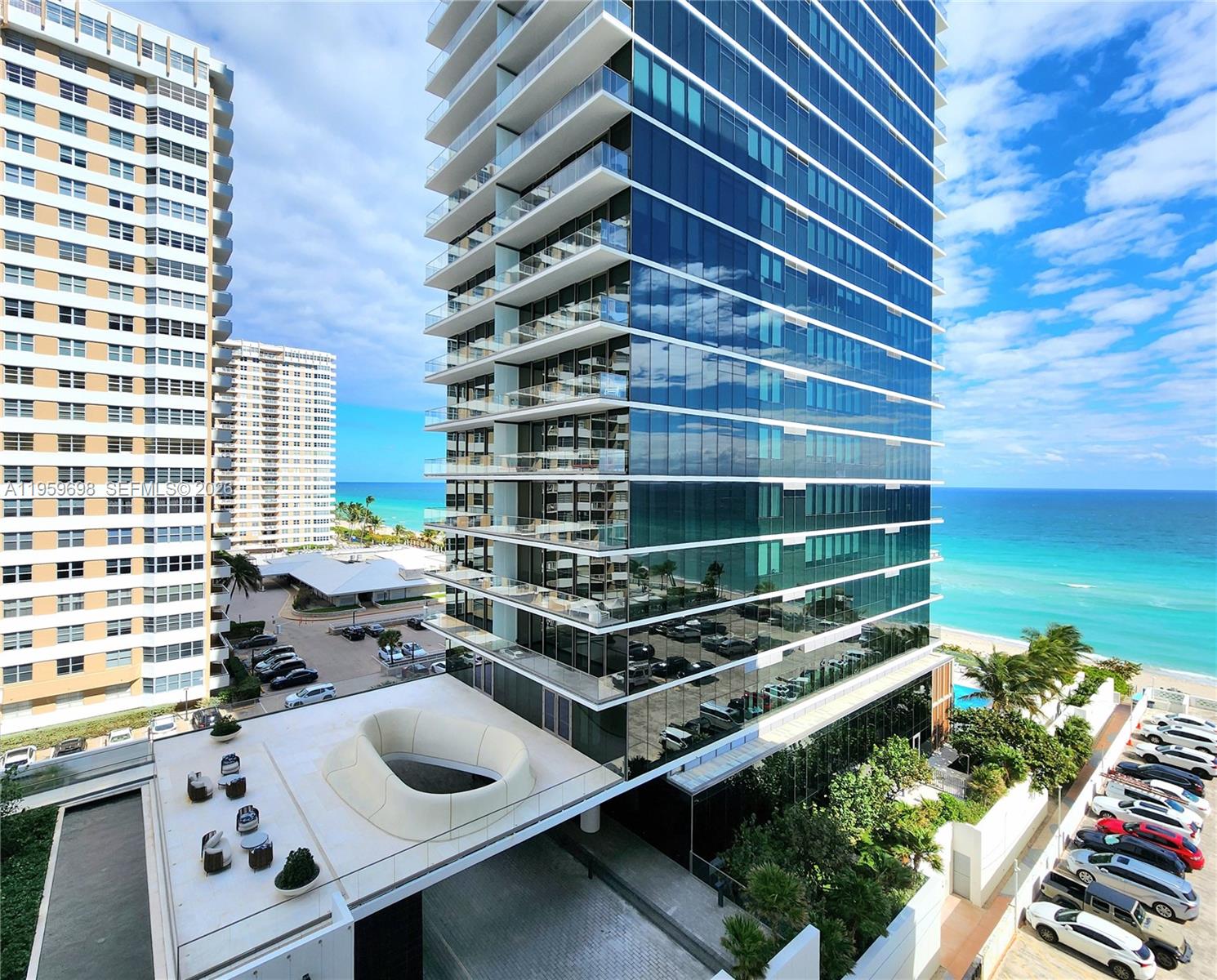 2030 S Ocean Drive 823 — photo 5