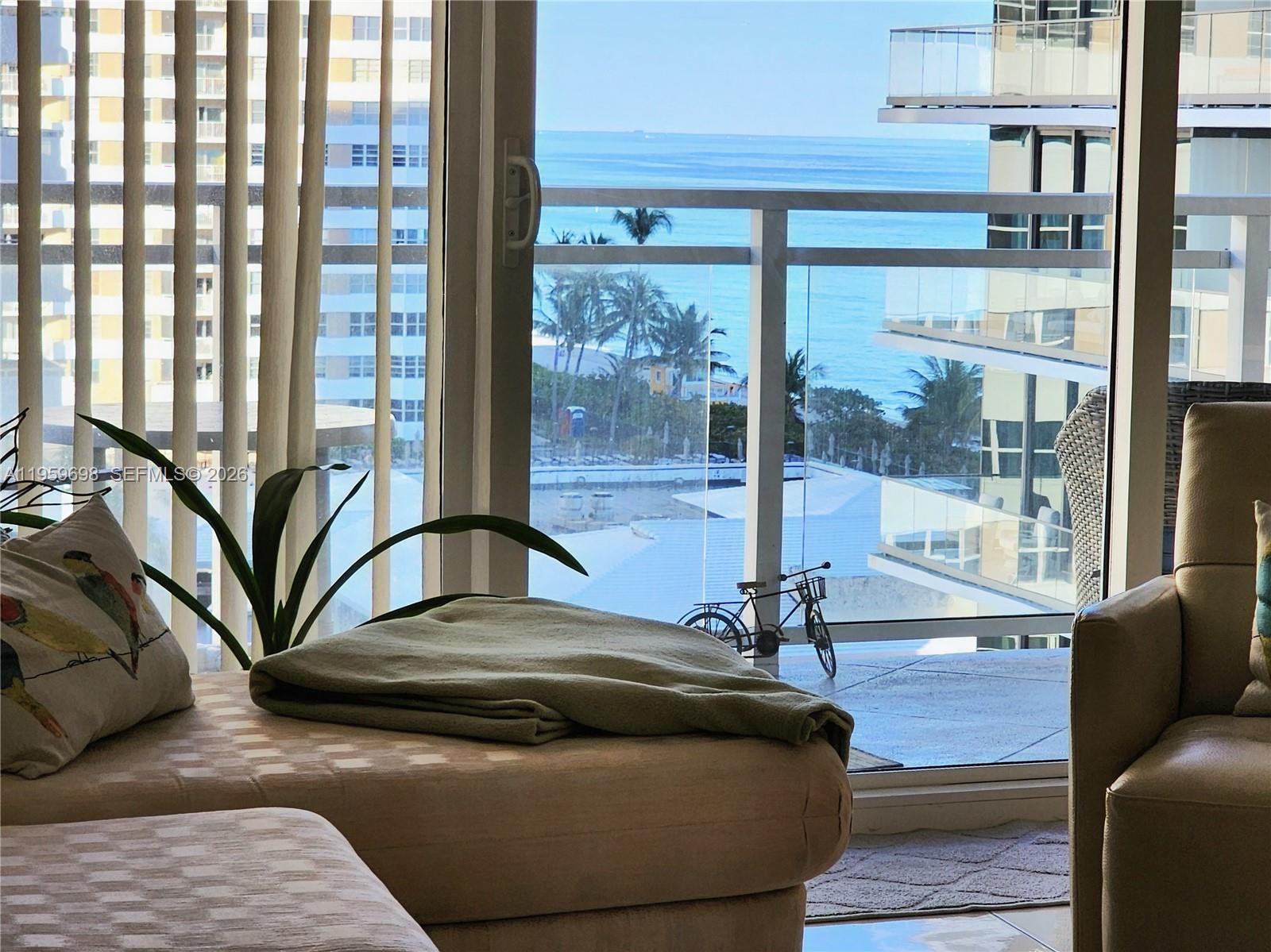 2030 S Ocean Drive 823 — photo 9