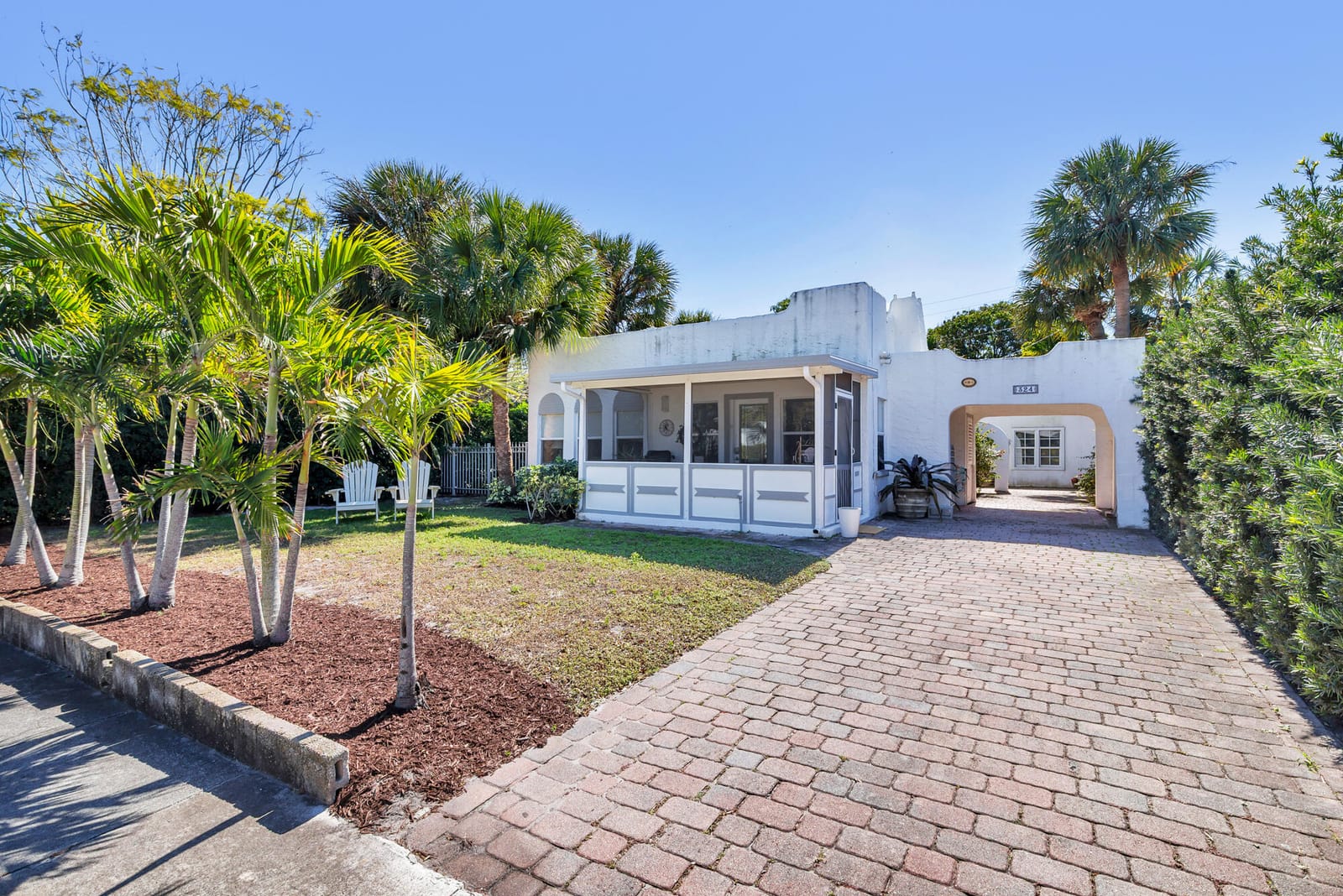 324 Pilgrim Road, West Palm Beach, FL 33405