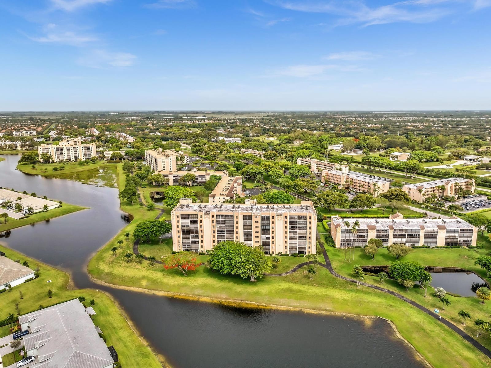 7076 Huntington Lane 803, Delray Beach, FL 33446 photo 5