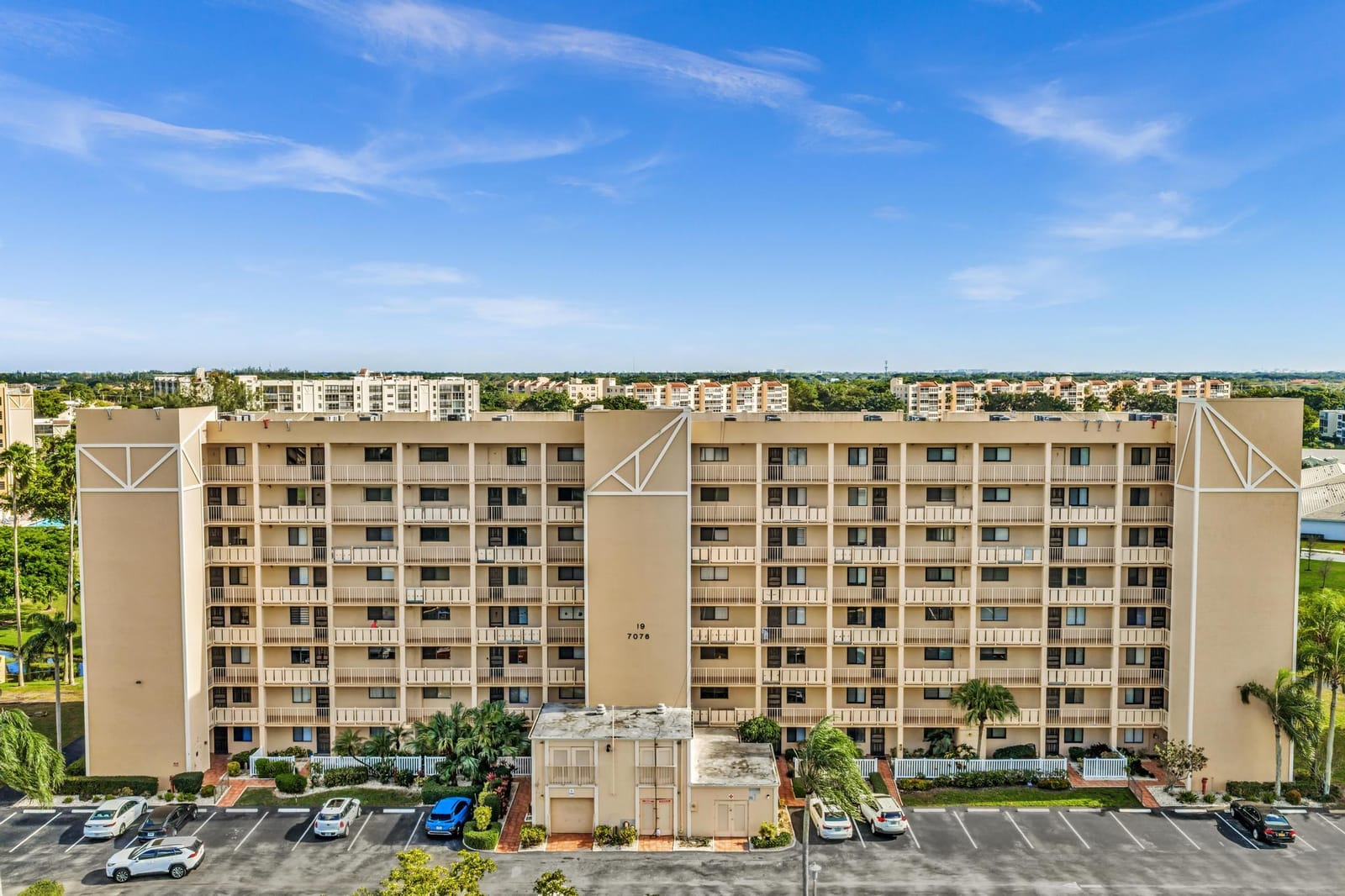 7076 Huntington Lane 803, Delray Beach, FL 33446 photo 6