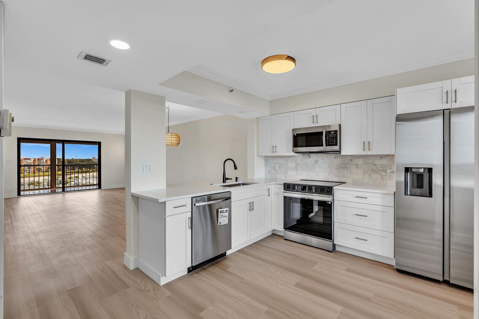 7076 Huntington Lane 803, Delray Beach, FL 33446 photo 10