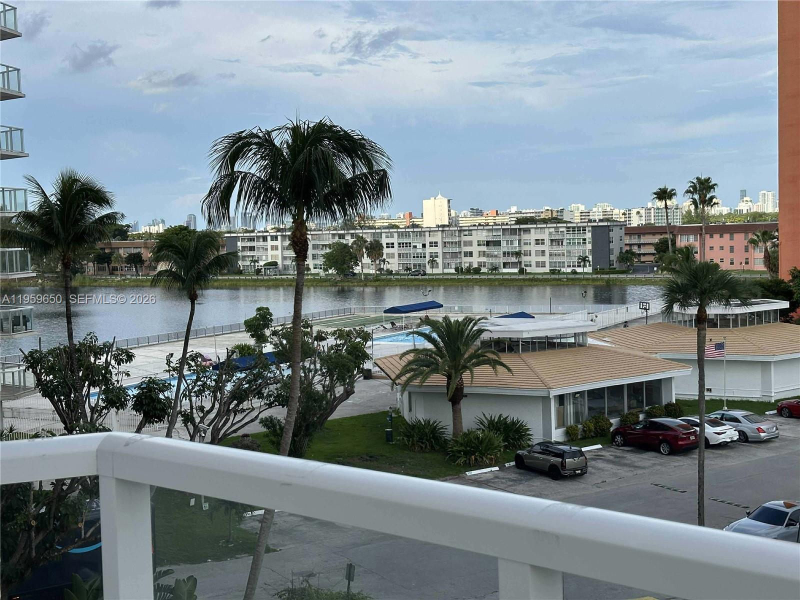 1301 NE Miami Gardens Drive 425W, Miami, FL 33179, Miami