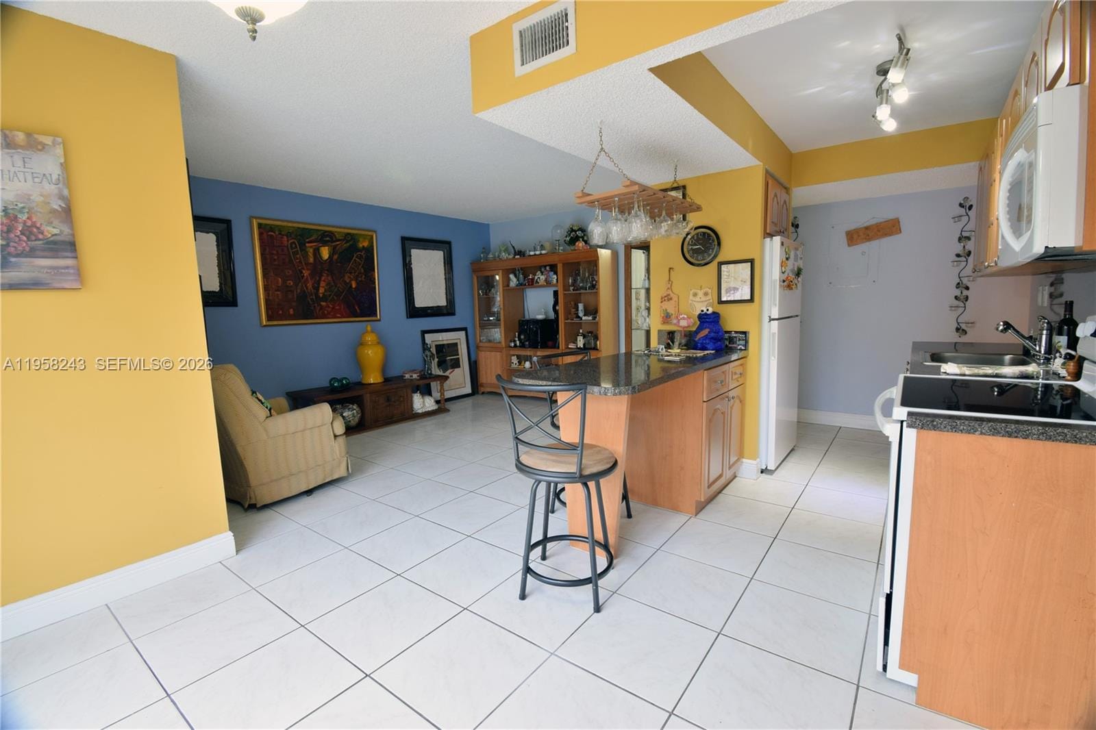 9301 SW 4th Street 114E, Miami, FL 33174 photo 5