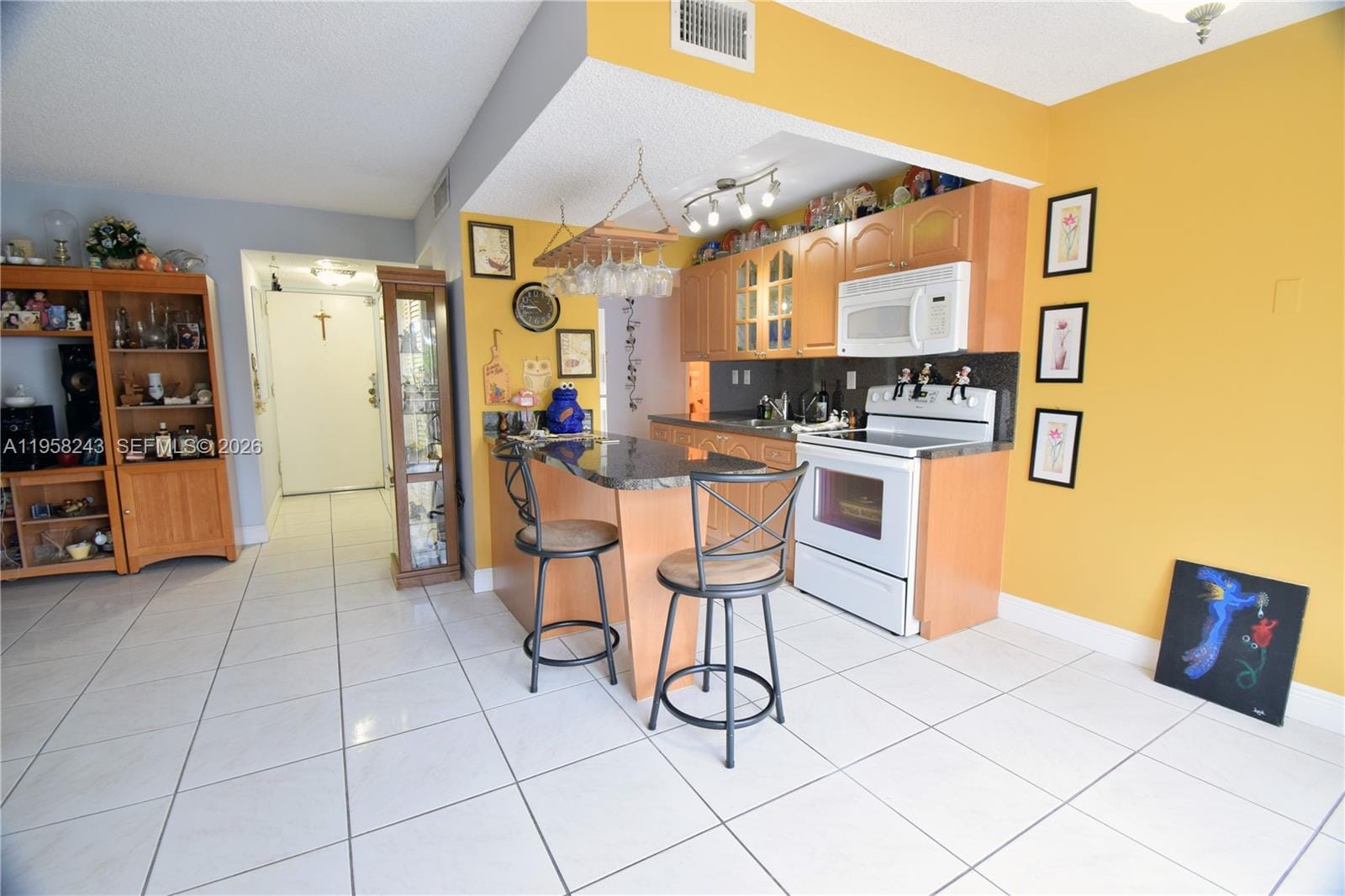 9301 SW 4th Street 114E, Miami, FL 33174 photo 6