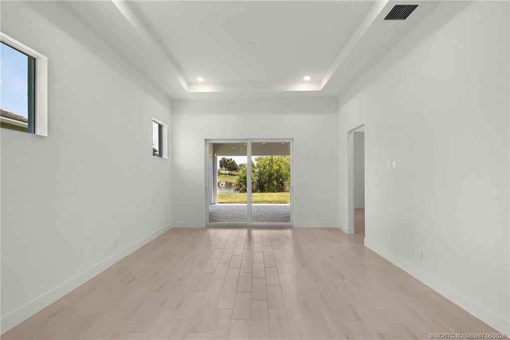 179 SE Via Tirso — photo 12
