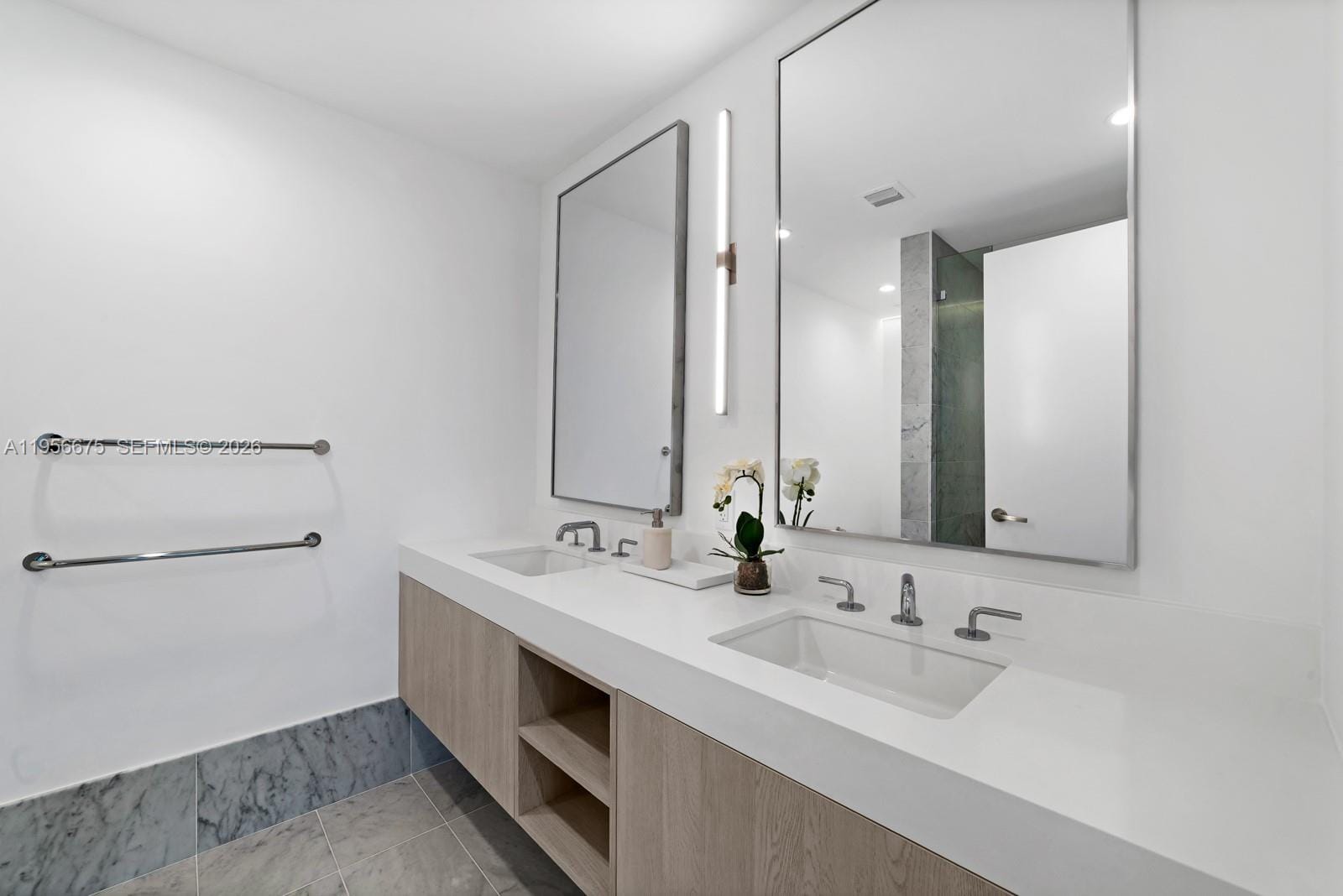 9221 E Bay Harbor Drive 412 — photo 12
