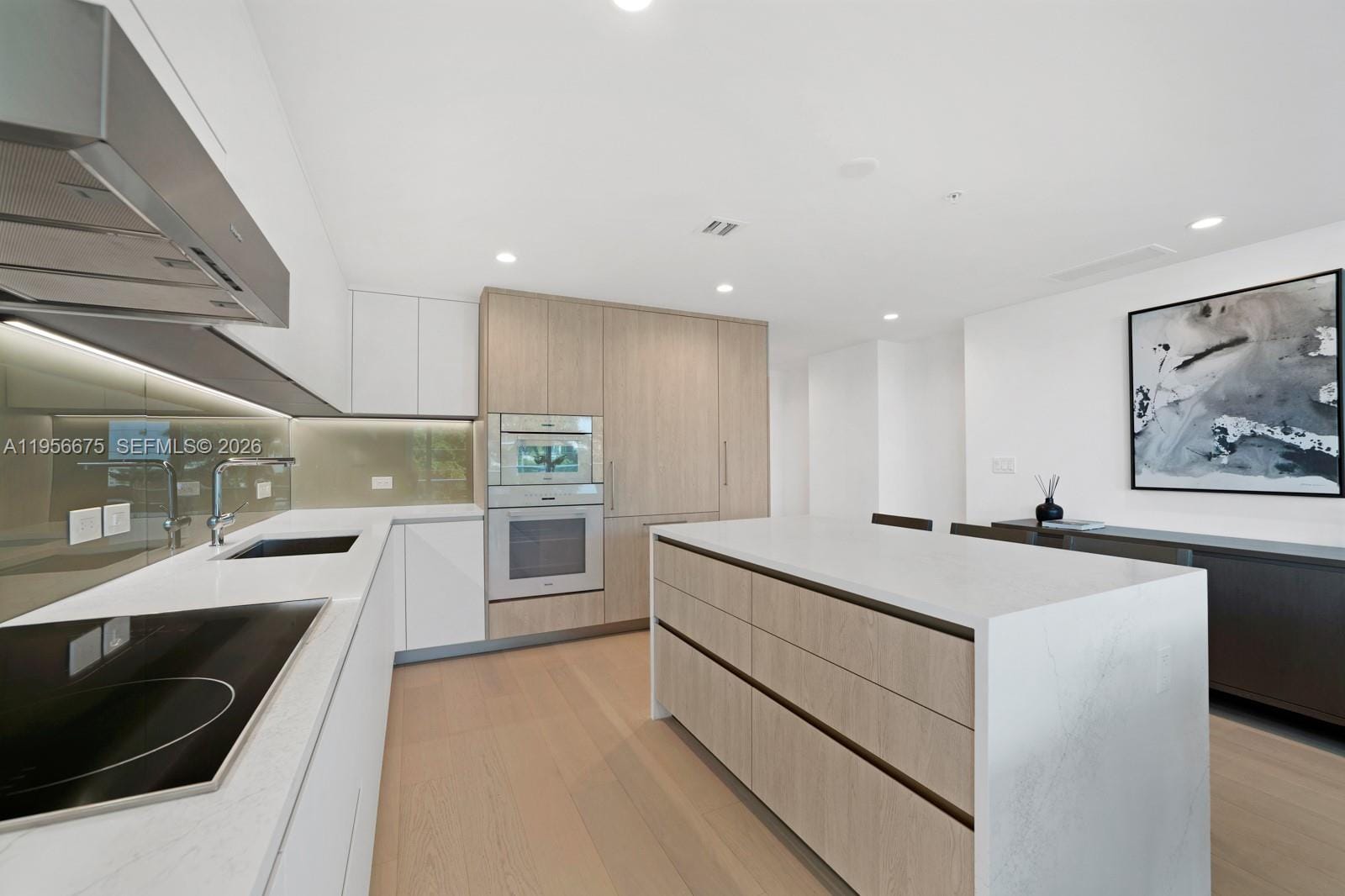 9221 E Bay Harbor Drive 412 — photo 5