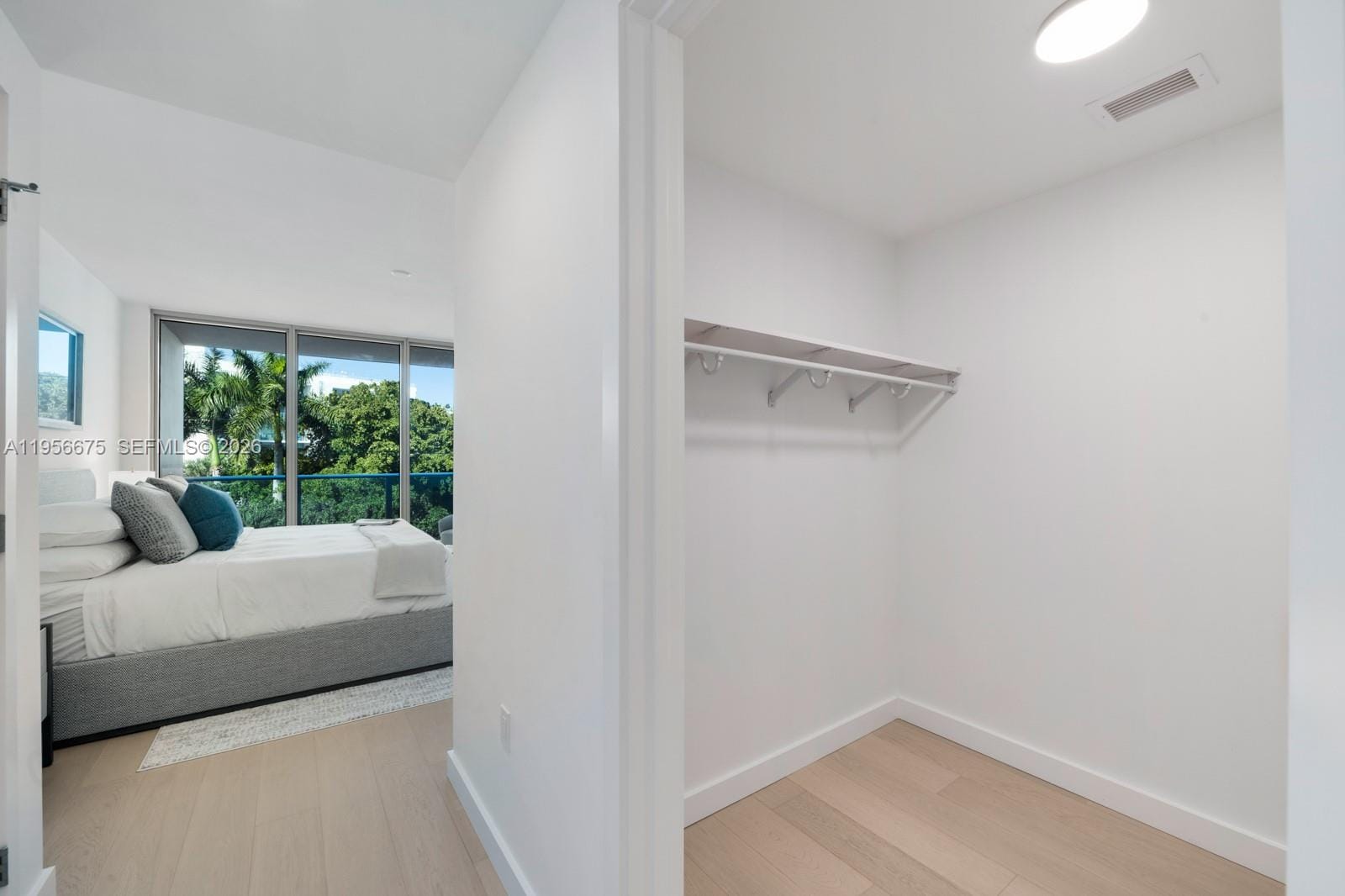 9221 E Bay Harbor Drive 412 — photo 9