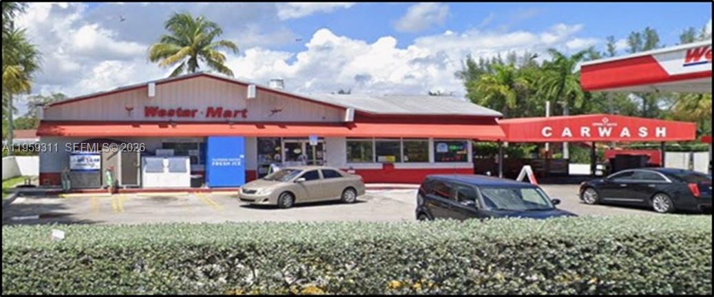 Confidential, North Miami, FL 33161, North Miami