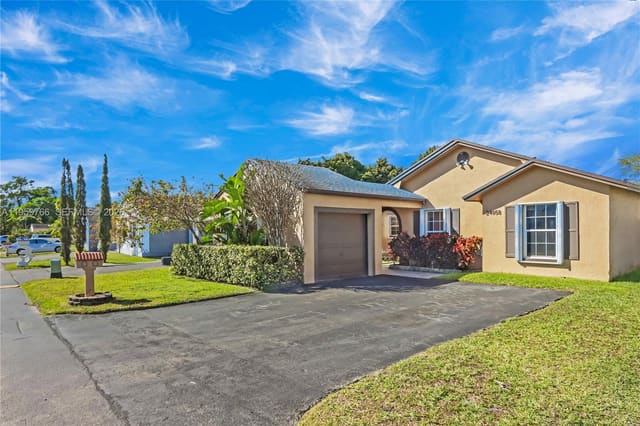 24958 SW 128th Path, sold in Princetonian By The Park, Homestead, FL