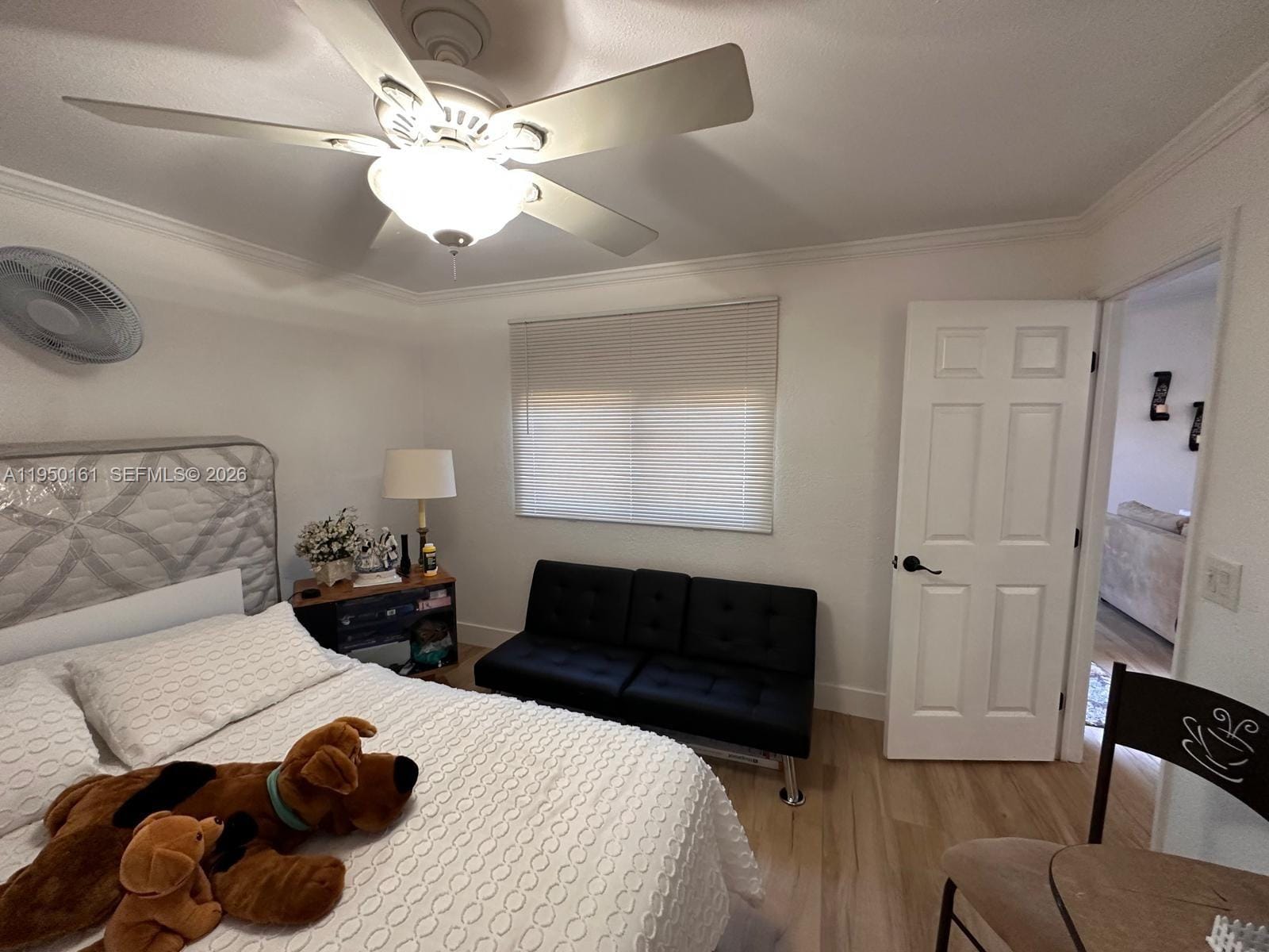 6370 Royal Woods Drive — photo 4