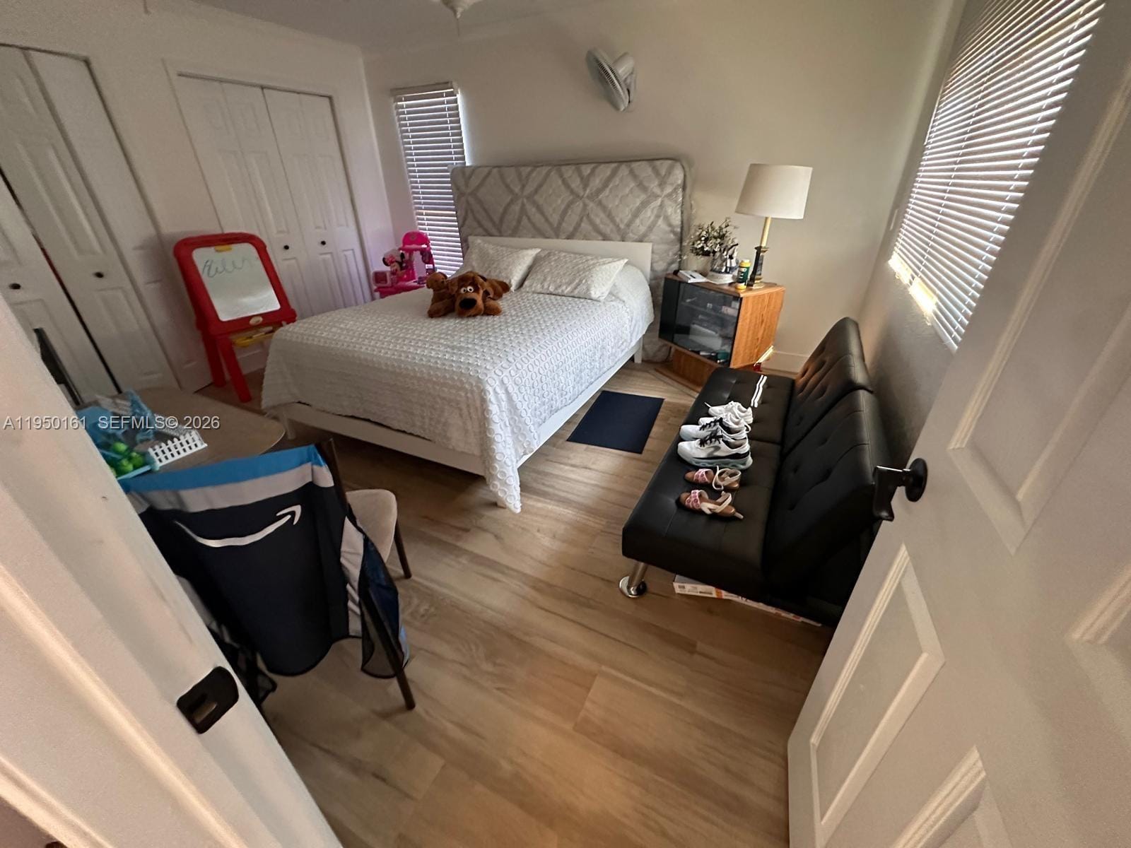 6370 Royal Woods Drive — photo 5