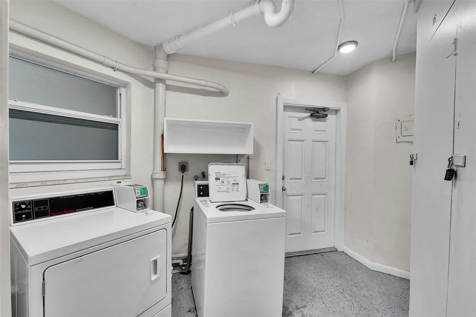 1439 S Ocean Boulevard 105, Lauderdale-By-The-Sea, FL 33062 photo 21