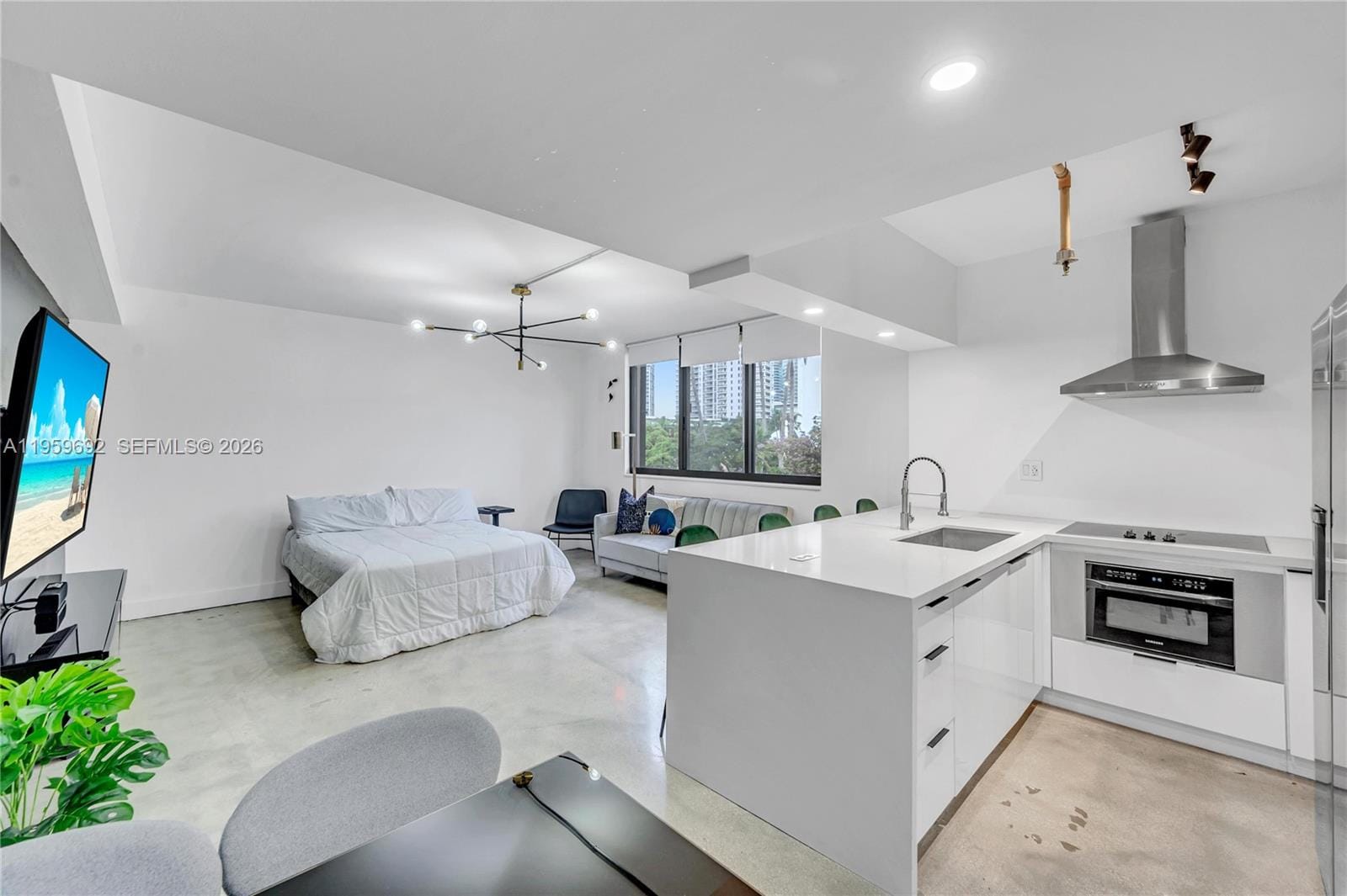 540 Brickell Key Drive 409 — photo 2