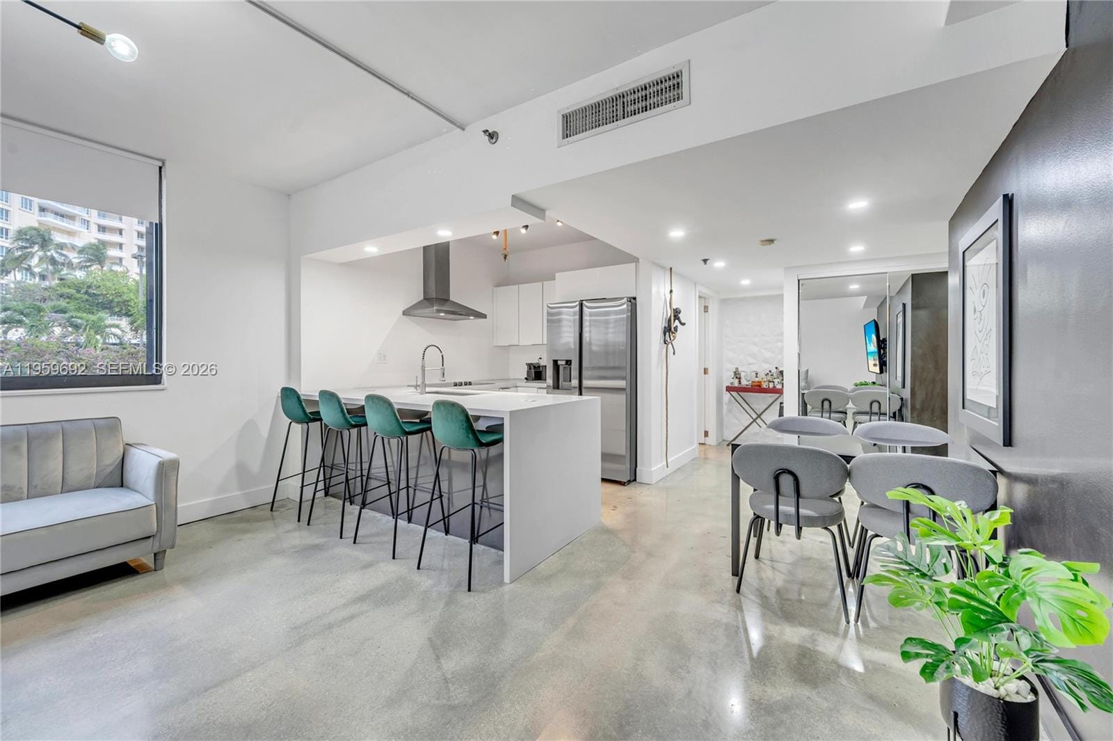540 Brickell Key Drive 409 — photo 3