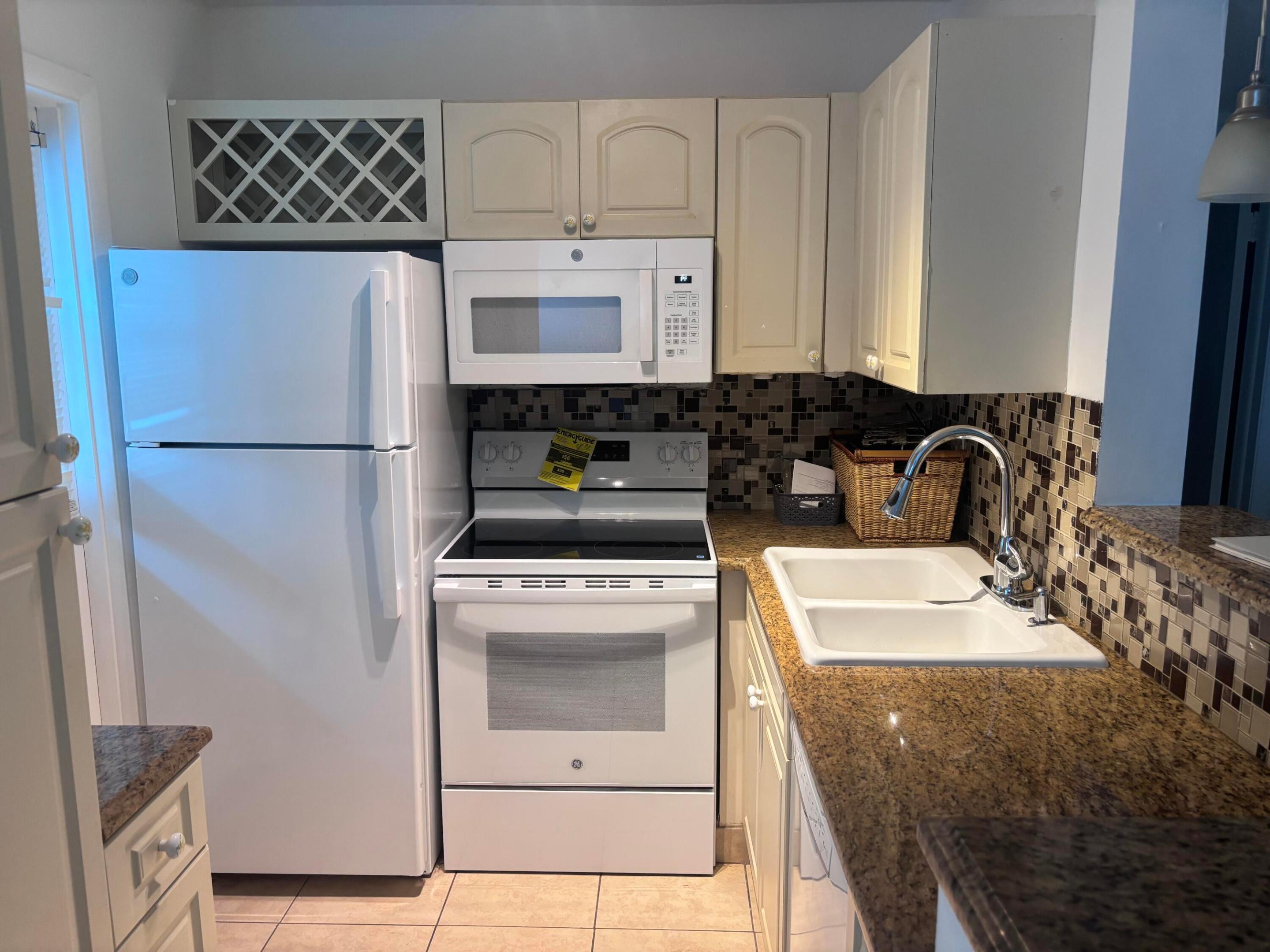 2213 NE 1st Court 103, Boynton Beach, FL 33435, Boynton Beach