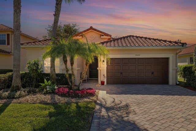 10684 Ivanhoe Lane, sold in Oakmont Estates Pud, Wellington, FL