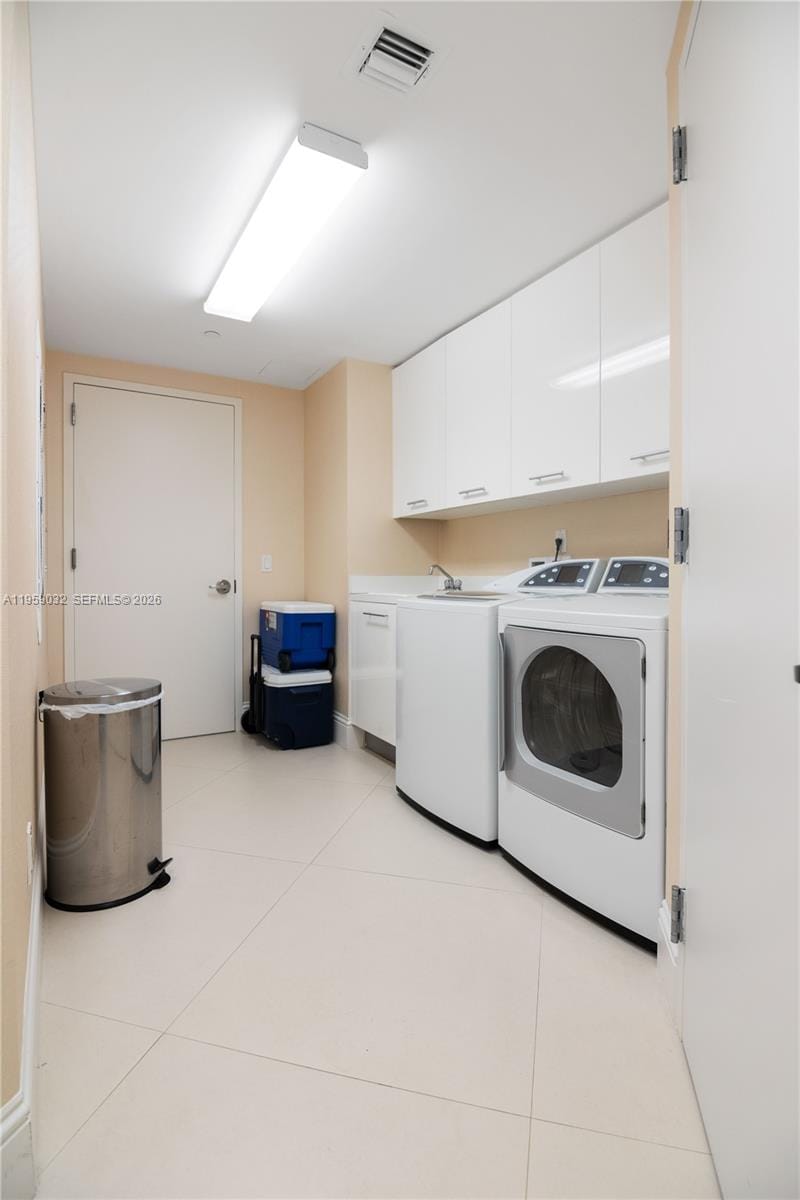 2711 S Ocean Drive 2205 — photo 11