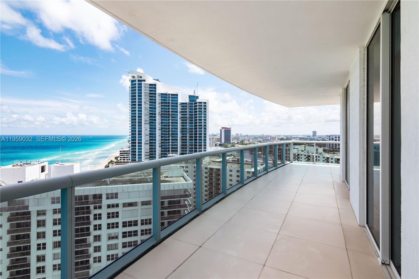 2711 S Ocean Drive 2205 — photo 4