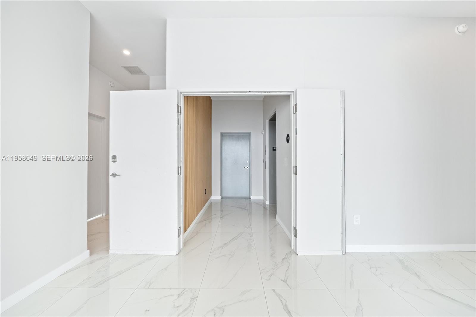 480 NE 31st Street PH5101 — photo 2