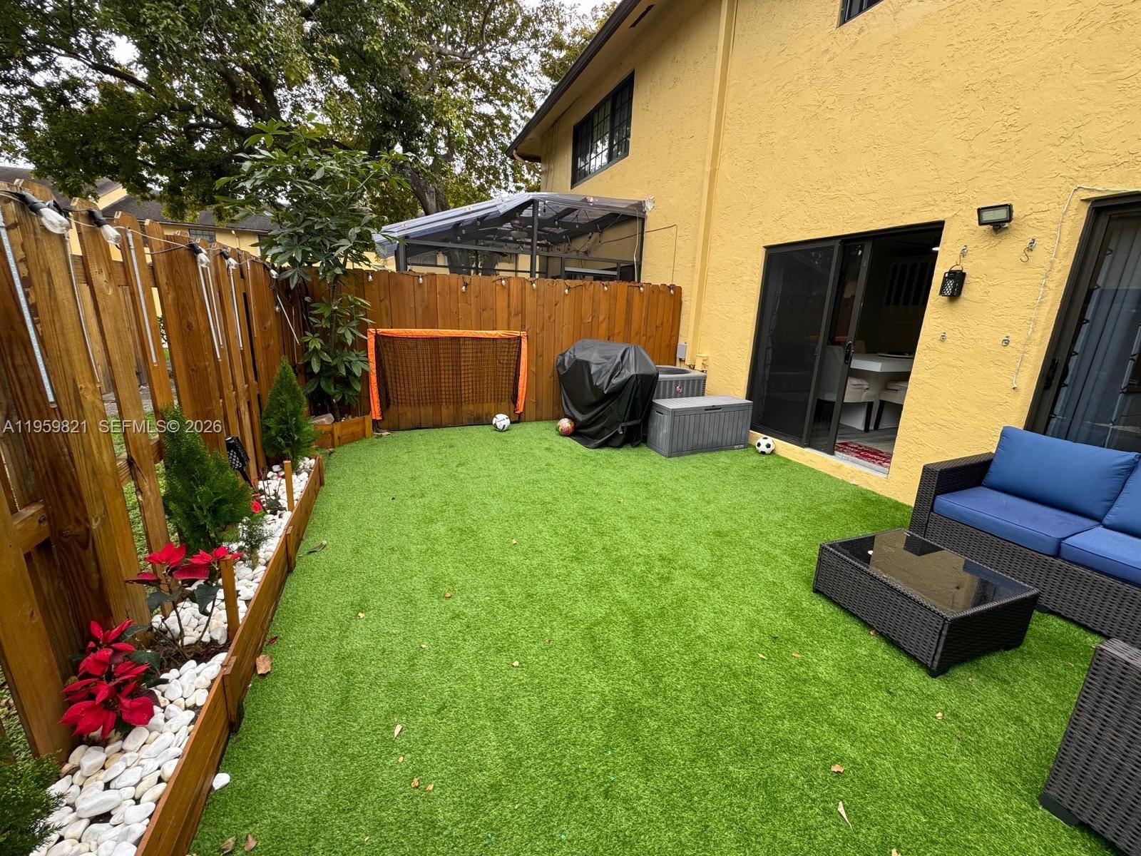 1074 NE 210th Terrace, Miami, FL 33179 photo 15