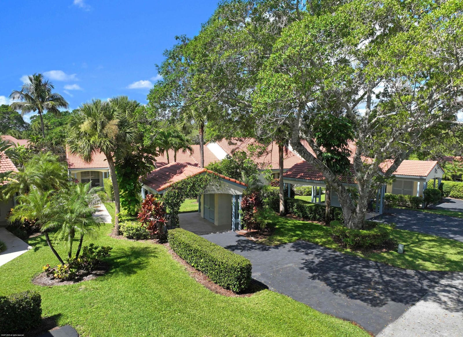 2248 Las Casitas Drive, Wellington, FL 33414 photo 2