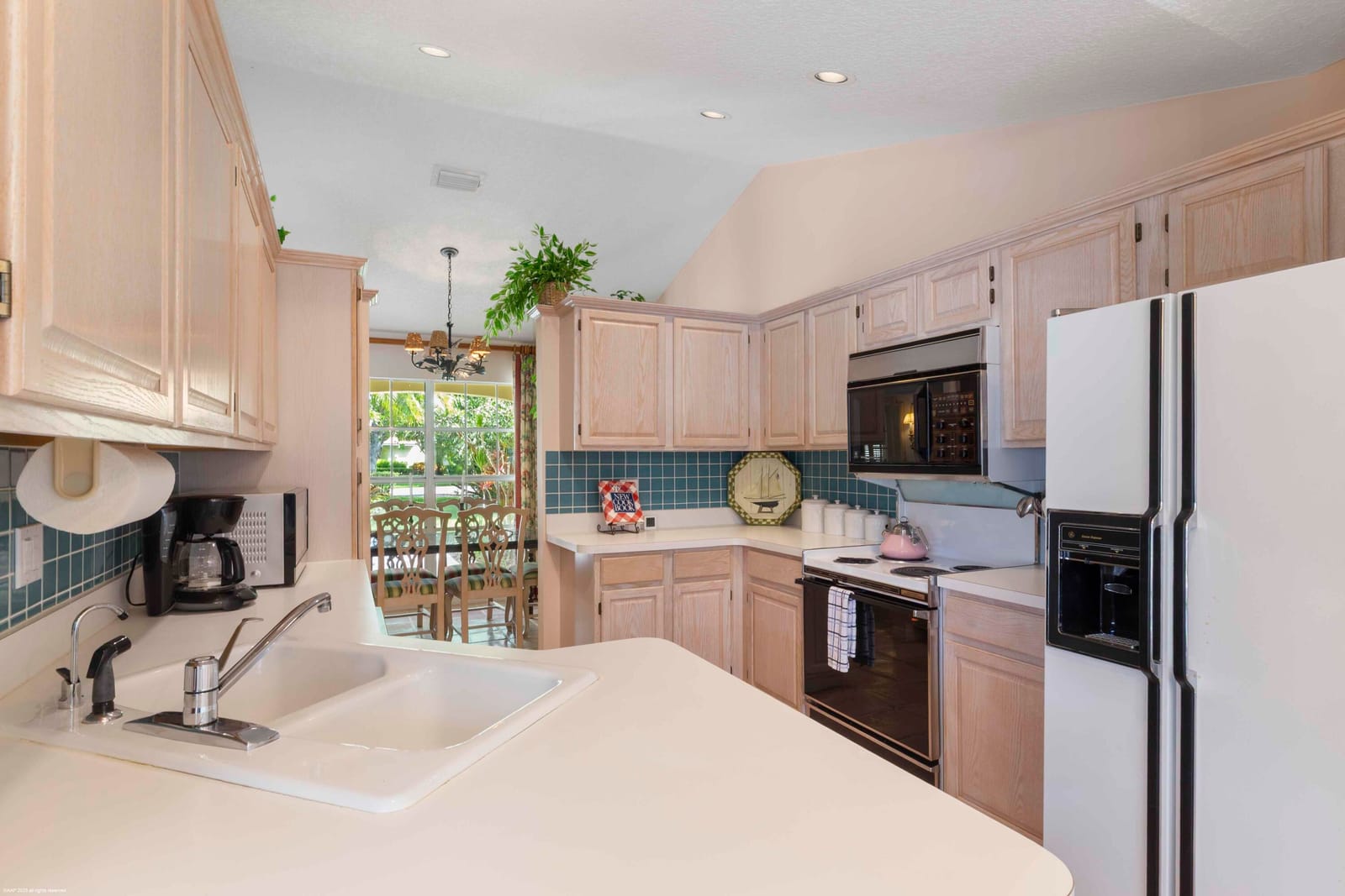 2248 Las Casitas Drive, Wellington, FL 33414 photo 13