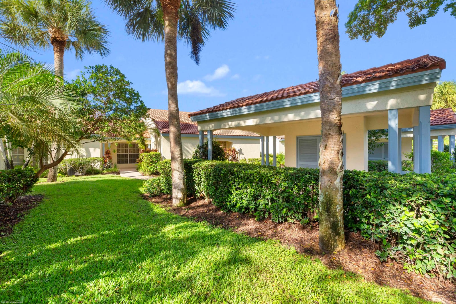 2248 Las Casitas Drive, Wellington, FL 33414 photo 4