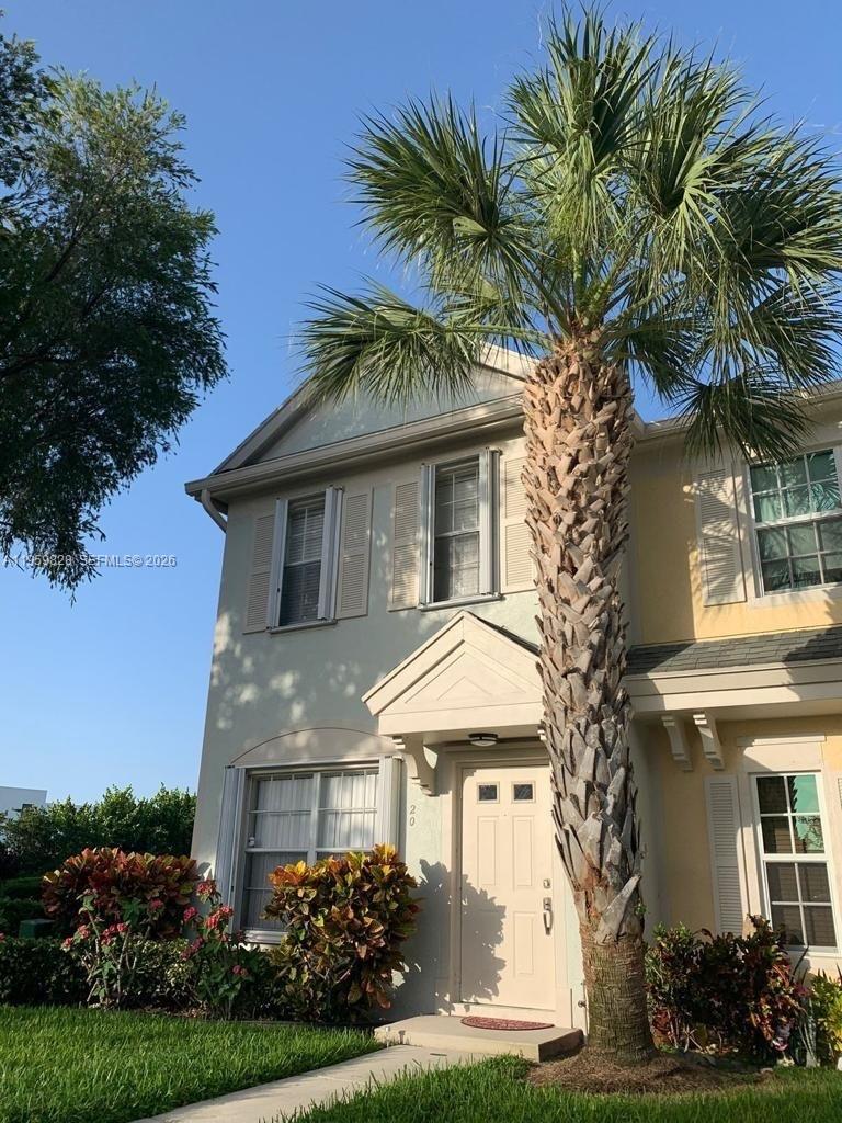 20 Key West Court, Weston, FL 33326, Weston