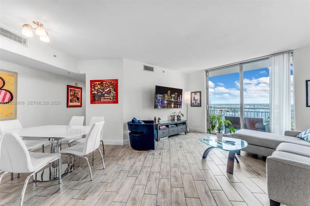 9066 SW 73rd Court 908, Miami, FL 33156