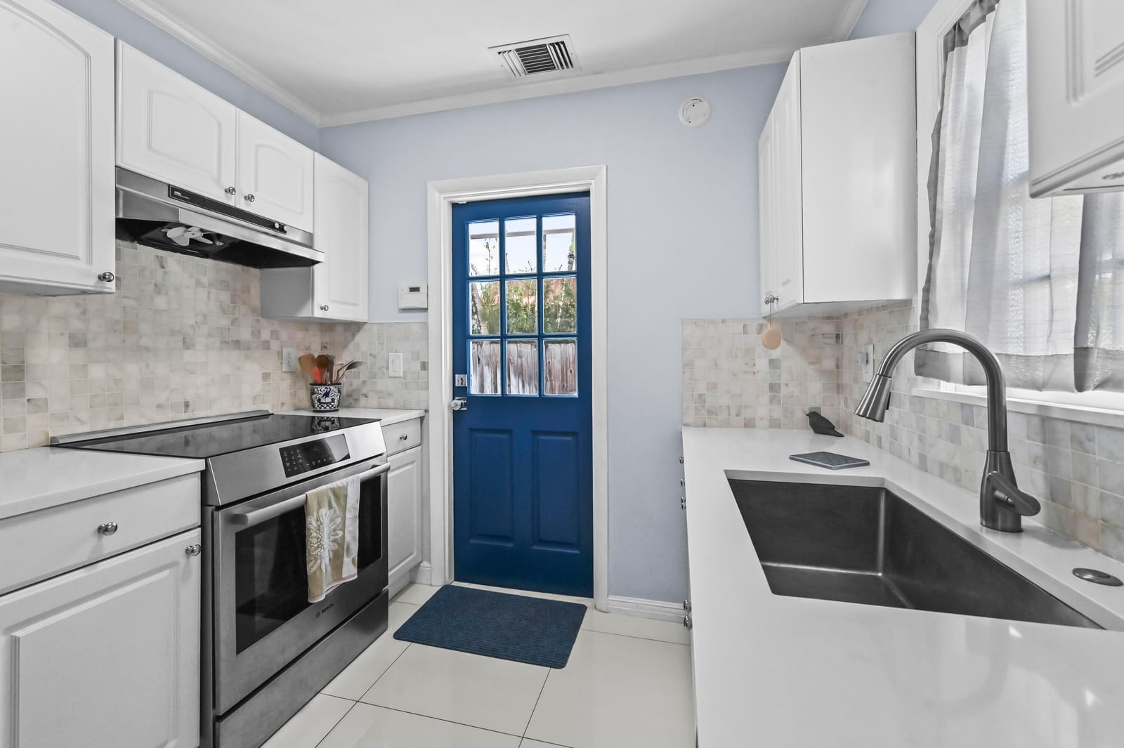 604 Ardmore Road — photo 9