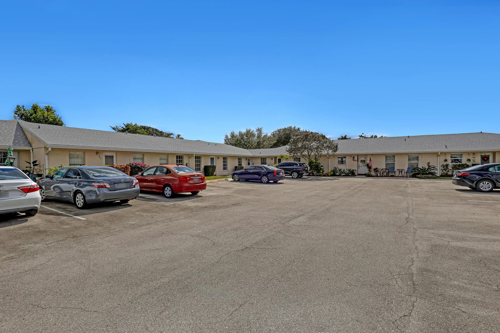 553 Covered Bridge Boulevard, Lake Worth, FL 33467 photo 25