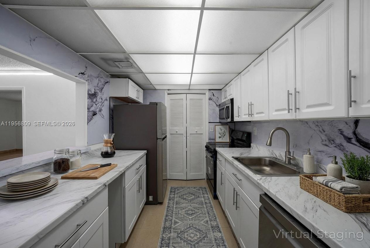 200 Lakeview Drive 101, Weston, FL 33326 photo 3