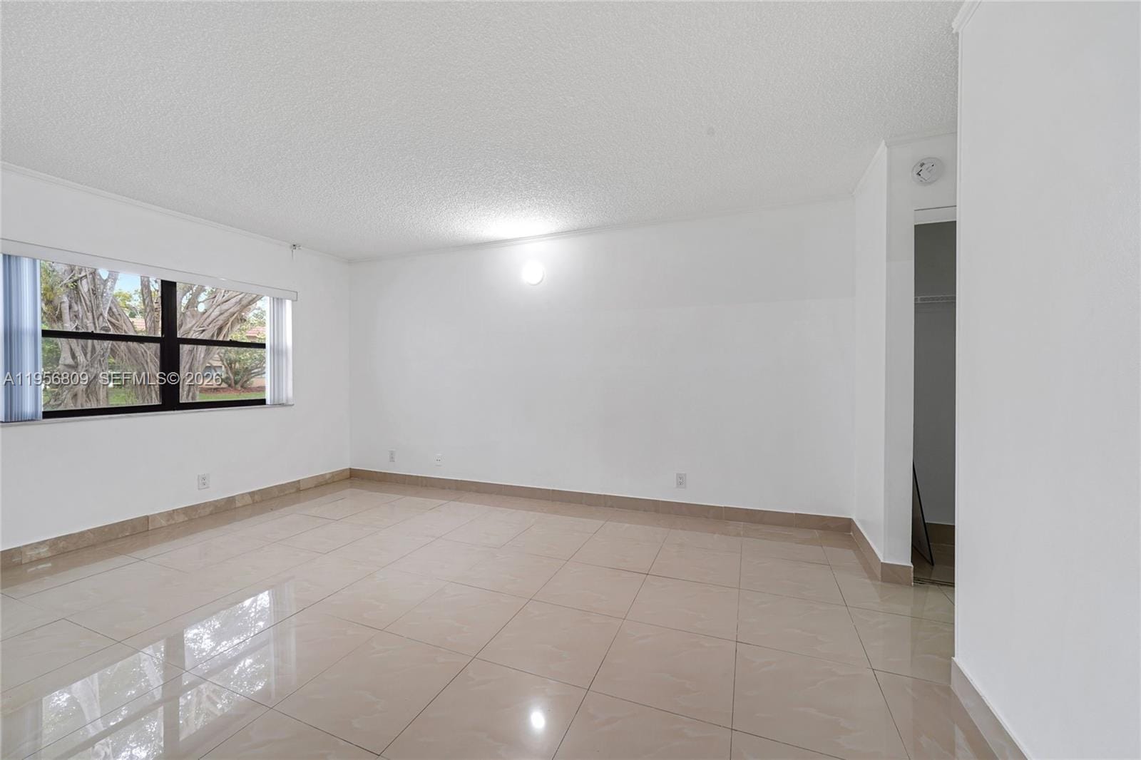 200 Lakeview Drive 101, Weston, FL 33326 photo 26