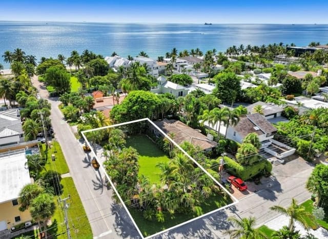 2930 Center Avenue, Fort Lauderdale, FL 33308