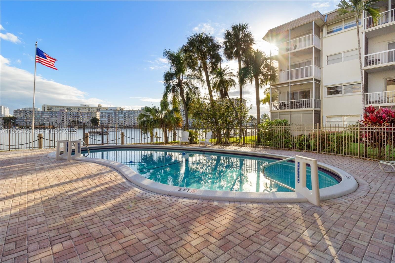 2200 Diana Drive 205, Hallandale Beach, FL 33009 photo 5
