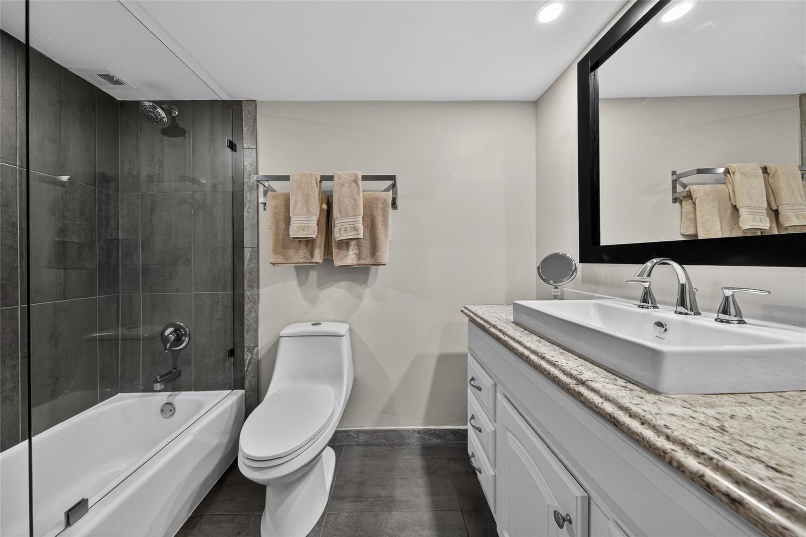 3200 N Palm Aire Drive 508, Pompano Beach, FL 33069 photo 13