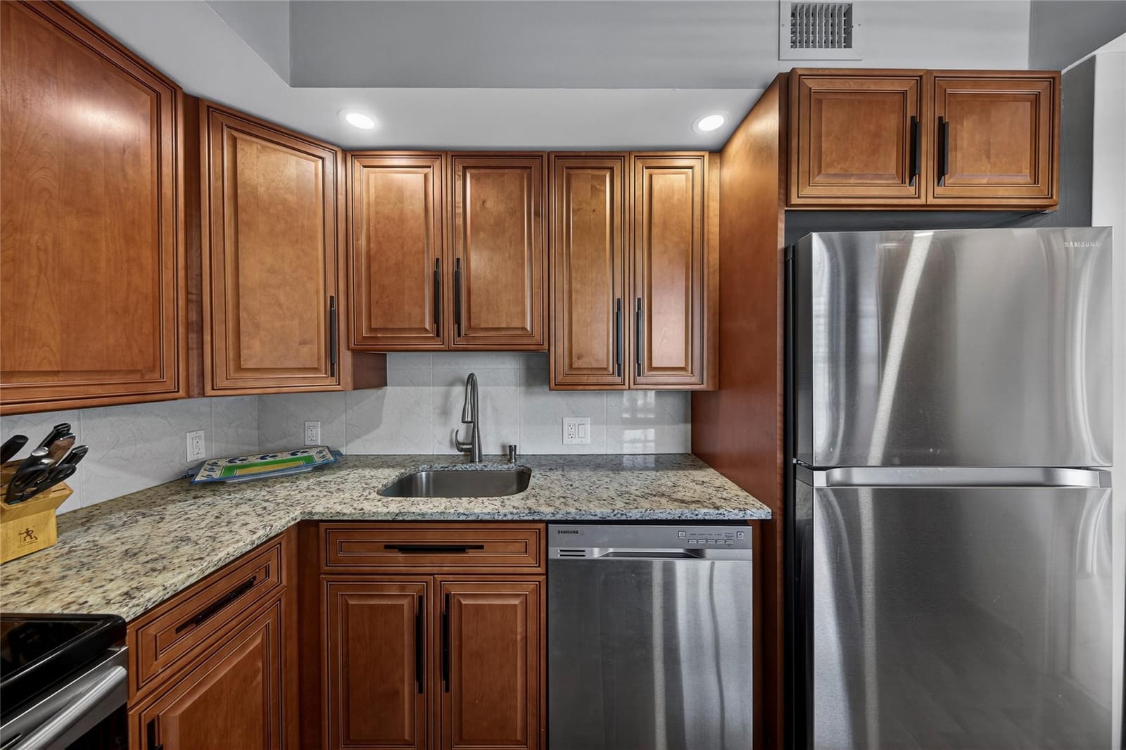 3200 N Palm Aire Drive 508, Pompano Beach, FL 33069 photo 3