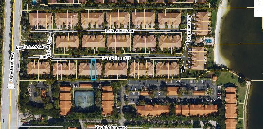 179 Las Brisas Circle — photo 1