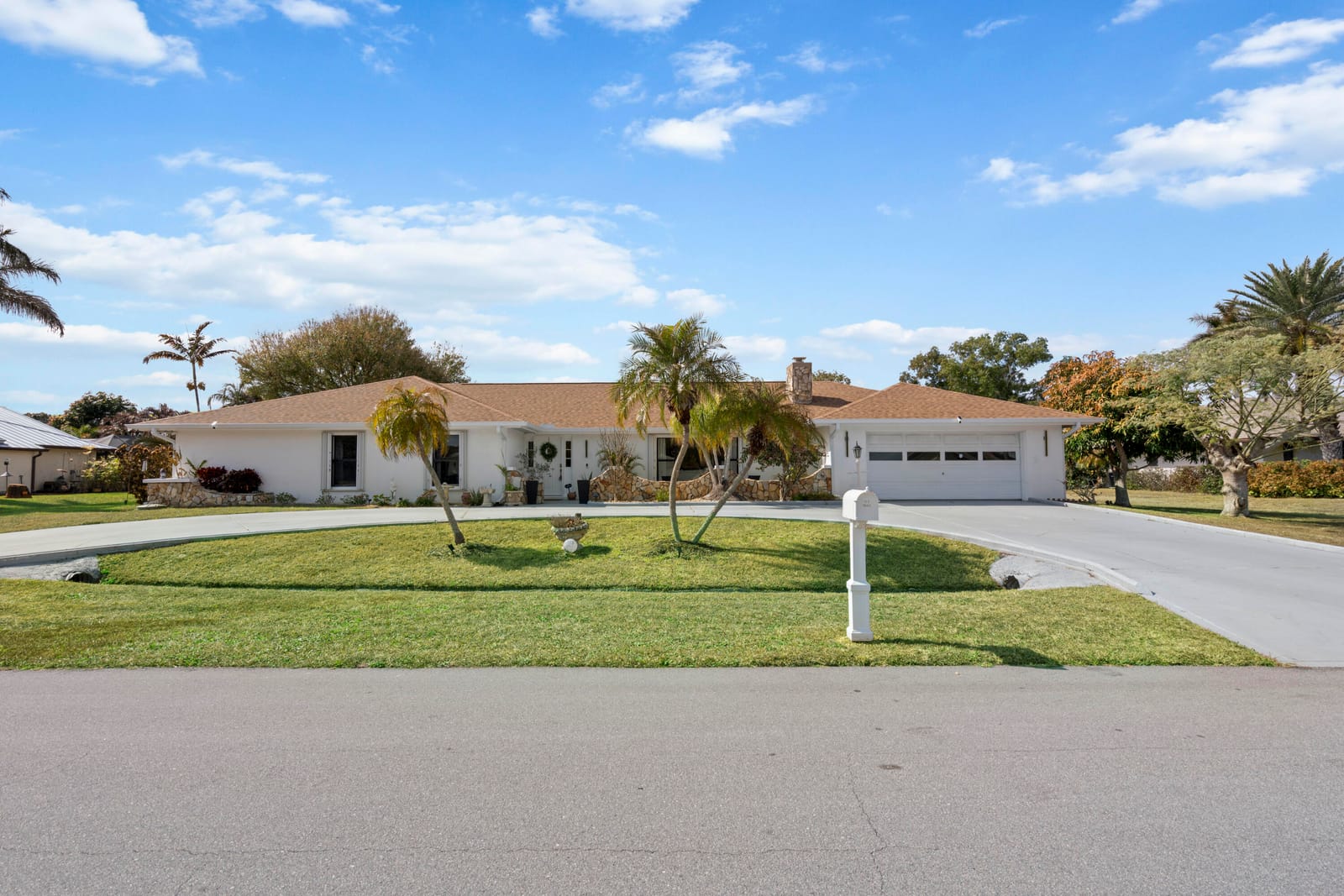 2826 SE Calvin Street, Port St. Lucie, FL 34952