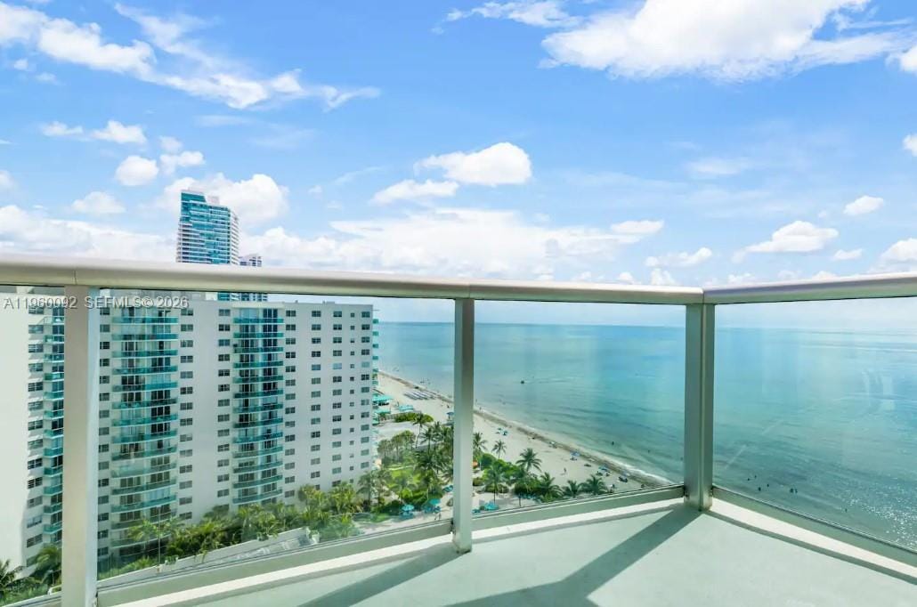 3901 S Ocean Drive PH16D, Hollywood, FL 33019