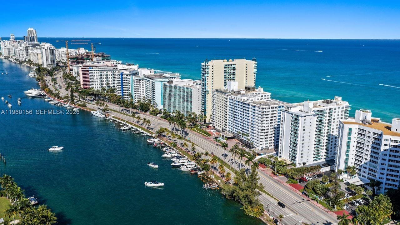 5005 Collins Avenue 504 — photo 2