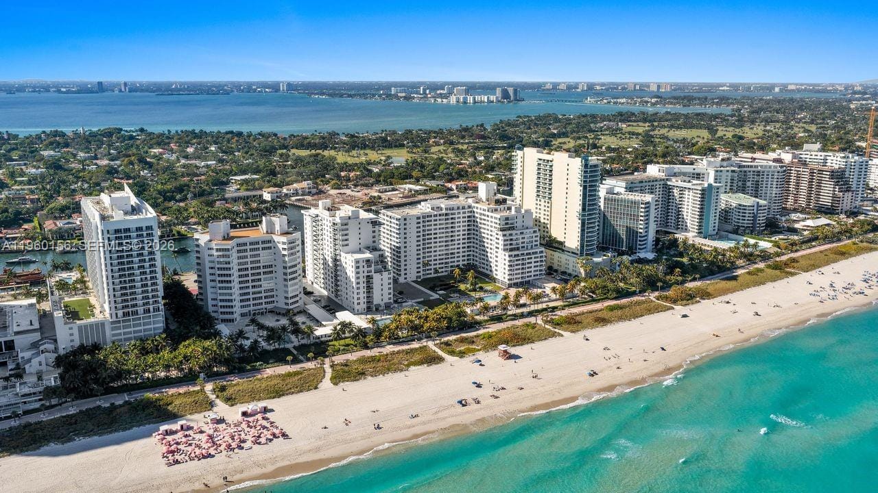 5005 Collins Avenue 504 — photo 4