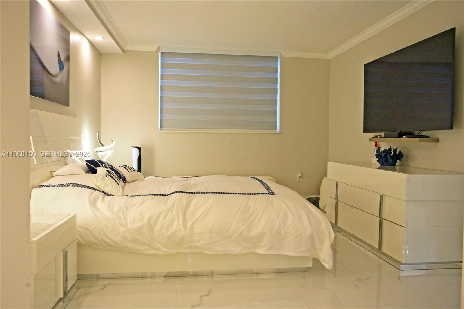 3849 NE 169th Street 302, North Miami Beach, FL 33160 photo 2