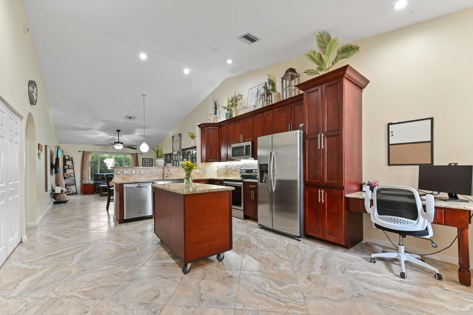 8404 Long Bay, West Palm Beach, FL 33411 photo 13