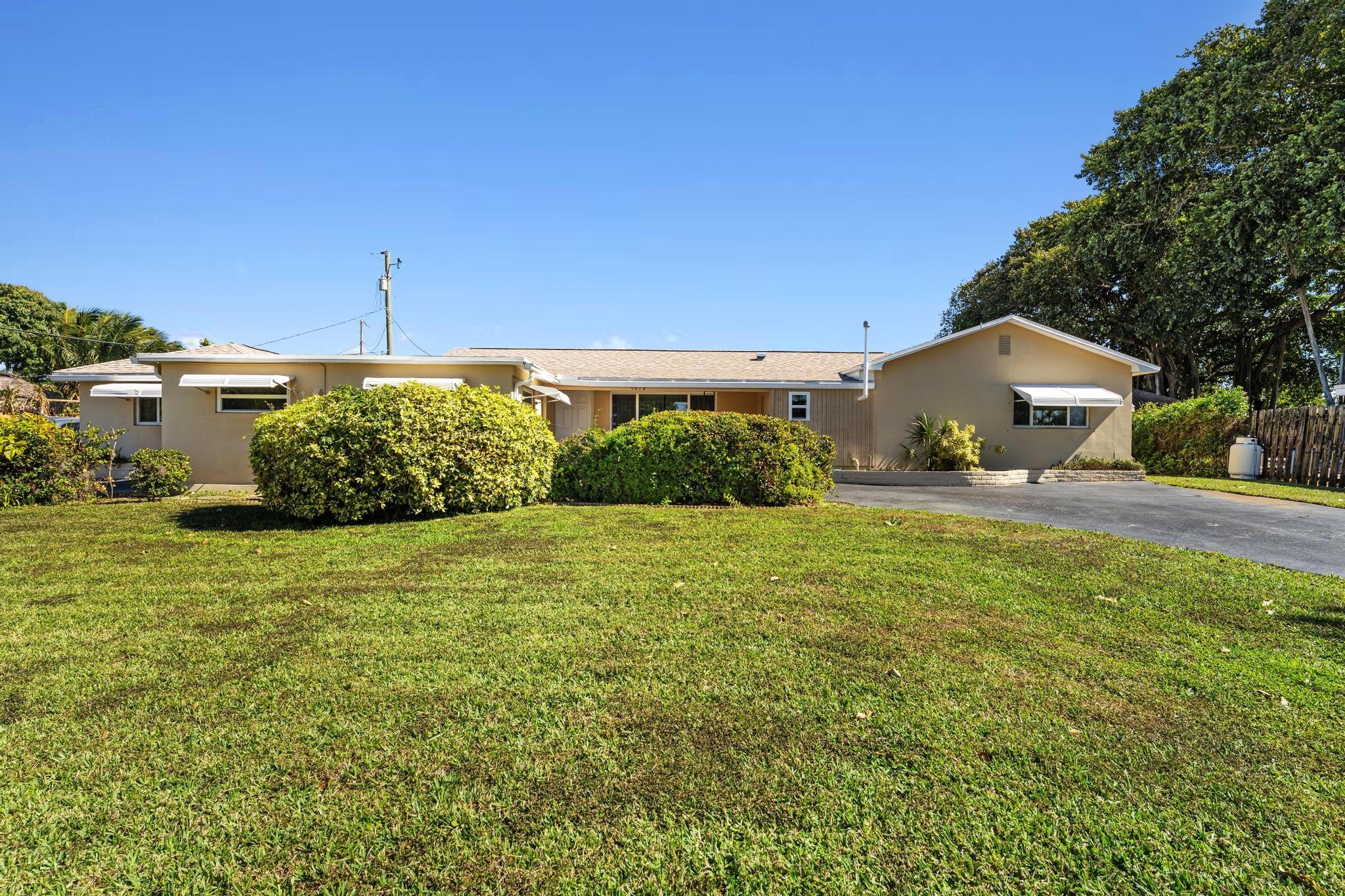 1812 High Ridge Road, Lake Worth, FL 33461, Lake Worth