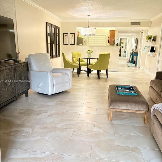 437 Lakeview Drive 104, sold in Racquet Club Apartments A, Weston, FL