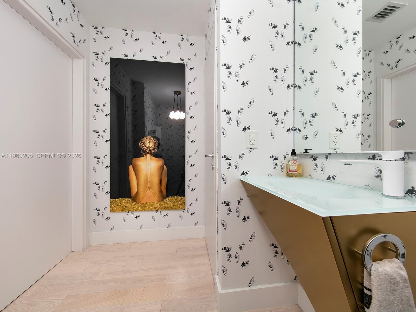 50 S Pointe Drive 707, Miami Beach, FL 33139 photo 14
