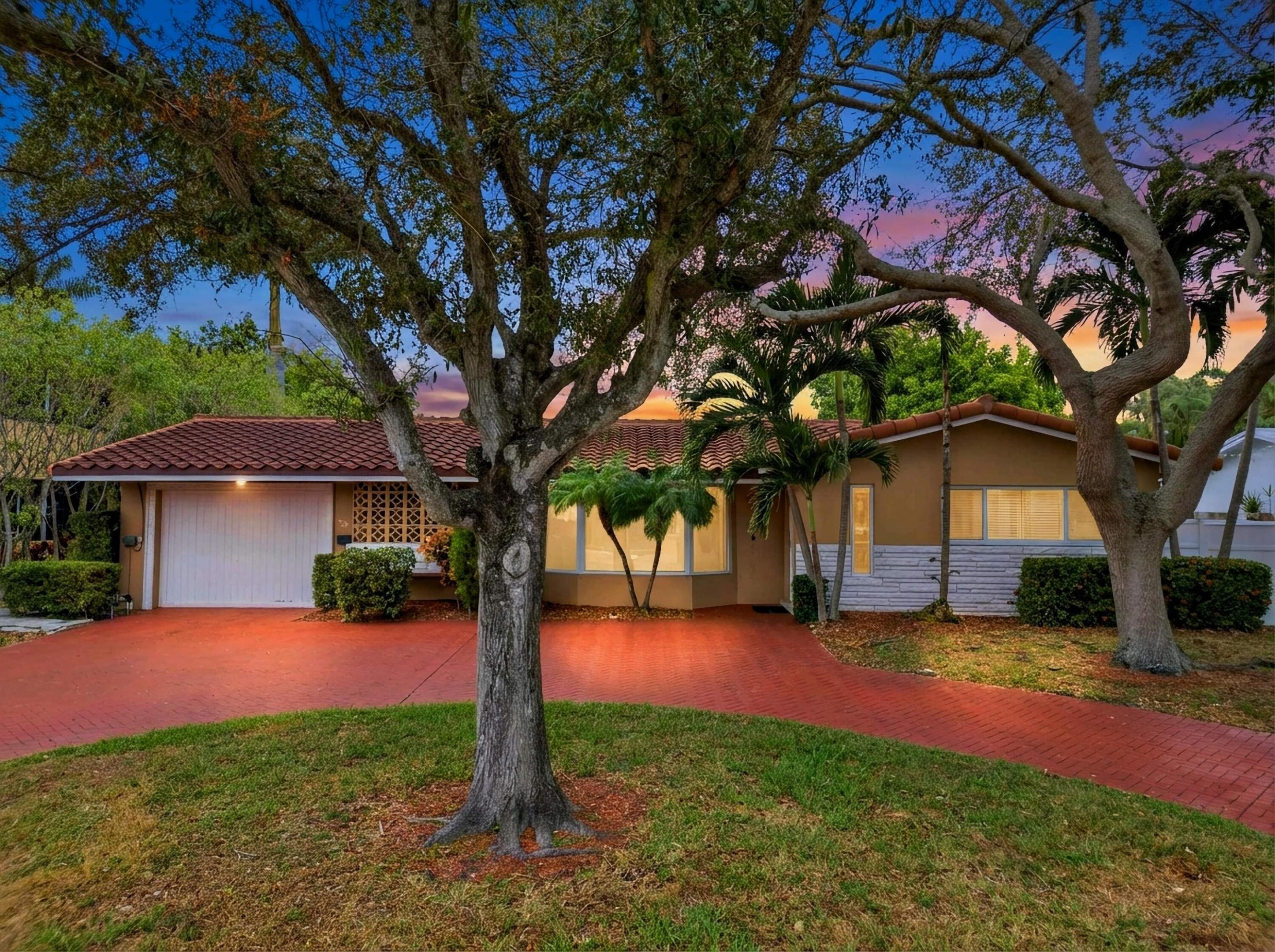 1921 NE 28th Court, Lighthouse Point, FL 33064, Lighthouse Point